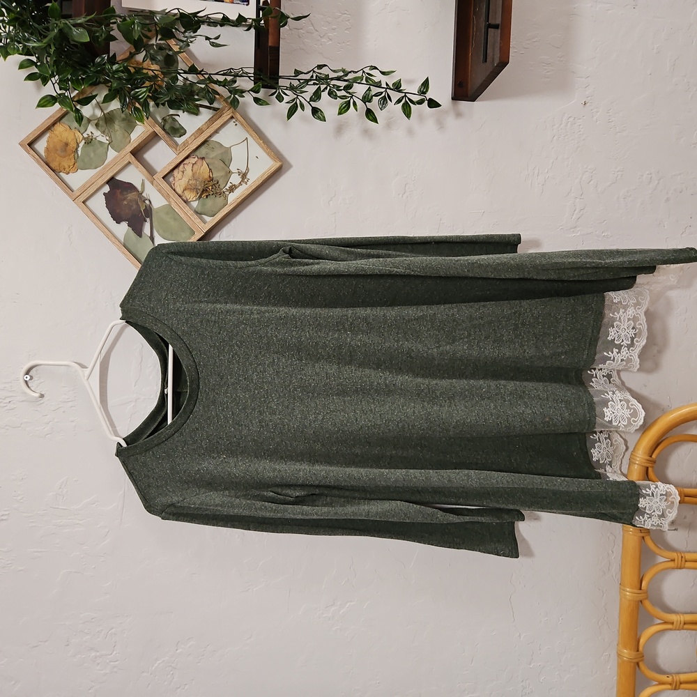 Mossimo long sleeve tunic